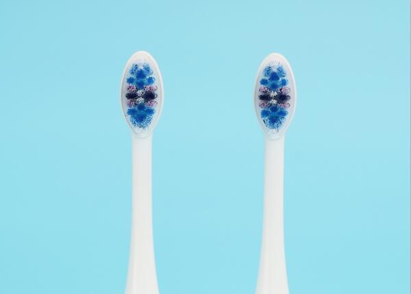 電動(dòng)牙刷刷頭什么形狀好？平的好還是不平的好？