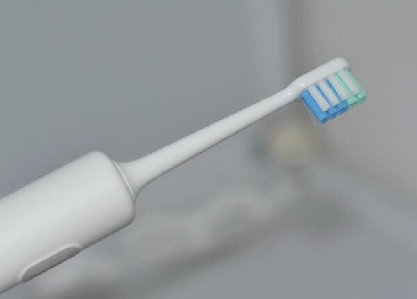 電動牙刷要用牙膏嗎？電動牙刷使用常識科普